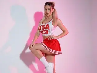 AmyraJo  live sex cam