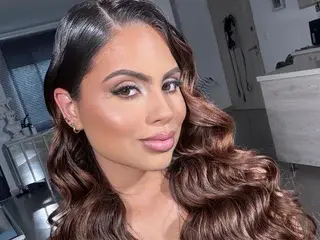 MadisonWilde  live sex cam