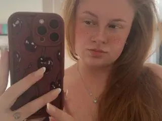 OliviaRae22  live sex cam