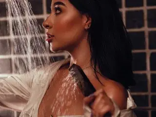 VenusHaleX  live sex cam