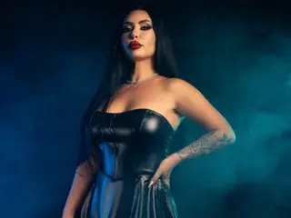 Elennya  live sex cam