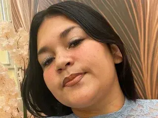 NataliaAura  live sex cam