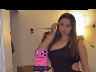 Princess1234  live sex cam