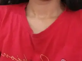 Sexy_cantaloupe24  live sex cam