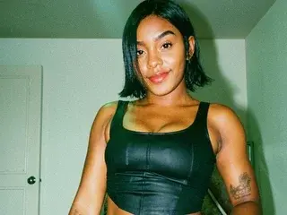 Ebonny_cuttee  live sex cam