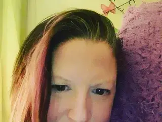 Alleykat78  live sex cam