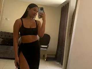 Aratnzacute  live sex cam