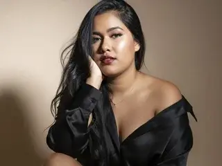 ArianaSuarezz  live sex cam
