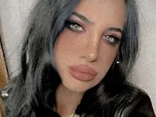 BalleyFire  live sex cam