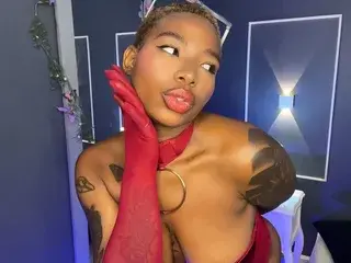 KenyaMysticc  live sex cam