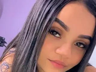 Britnny_tovar  live sex cam