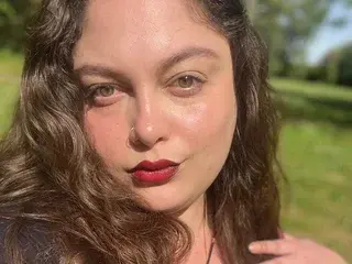ChubbyGoddess300  live sex cam
