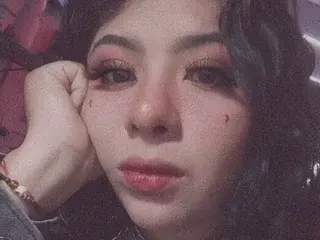 NeaSweetAmortis  live sex cam