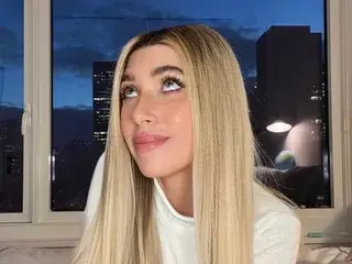 Babykrasivayaaa  live sex cam