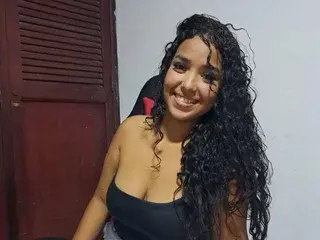 Tatihot69  live sex cam