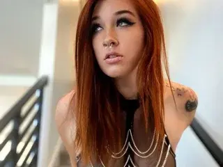 Savannahsiren  live sex cam