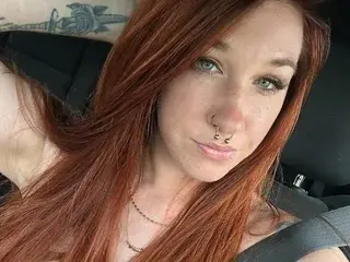 Savannahsiren  live sex cam