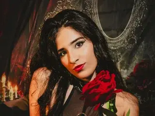 Tatianacrow  live sex cam