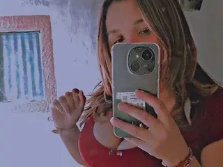 Lunajonsx  live sex cam