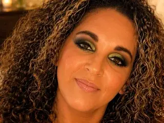 NikkiMancini  live sex cam