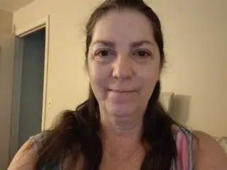 SexpertSindy  live sex cam