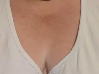 StrongCurvylady  live sex cam