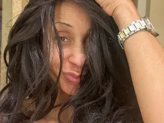 GloriaLamour_Official  live sex cam