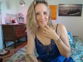 Sexy_Frenchie  live sex cam