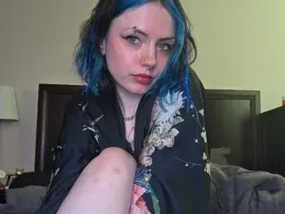 M0thra  live sex cam