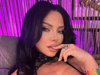 Brooke_Ember  live sex cam