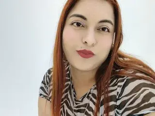 Clohe_Saenz  live sex cam