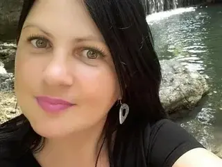 Zulemasecrets  live sex cam