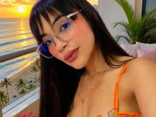 Gabbieskinny  live sex cam