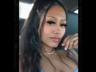 KikiRoseXO  live sex cam