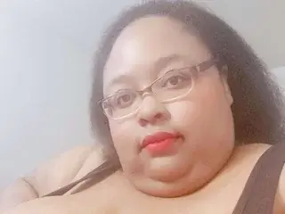 Loves_Aura  live sex cam