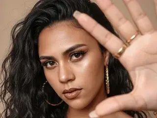 Agathaworld  live sex cam