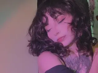 Jaade18  live sex cam