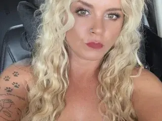 MissLuxe_xx  live sex cam