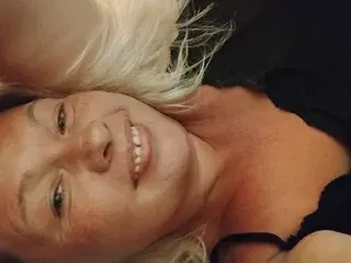 PayasaMade  live sex cam