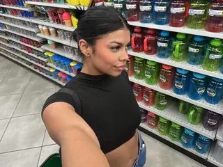 Victoria_broown  live sex cam