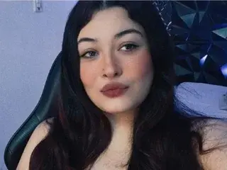 Juliettakanee  live sex cam