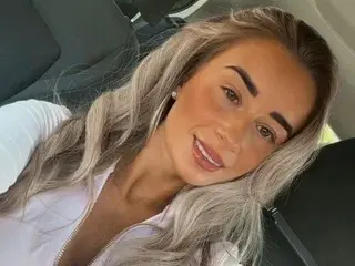Sexy_Sisi  live sex cam