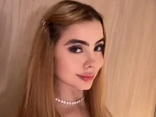 AlicePayne  live sex cam