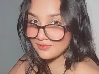 Shirleyhottie  live sex cam