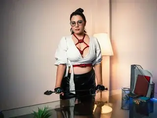 JulietaCarden  live sex cam
