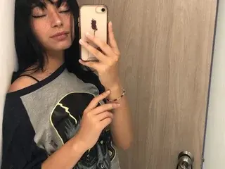 Nyxiere  live sex cam