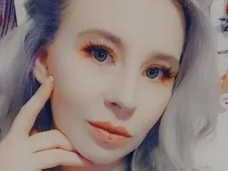 HarlessQueen  live sex cam