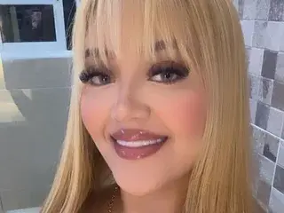Lynda_Bells  live sex cam