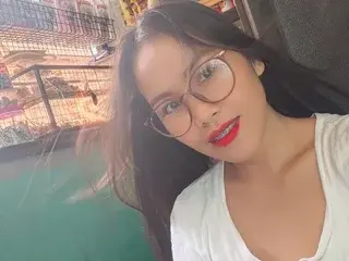 Prettyairen  live sex cam