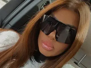 Sensualqueen111  live sex cam